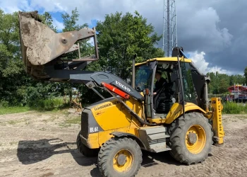 ASM-INVEST - Nowoczesny park maszynowy